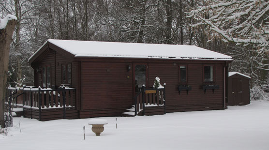 Burnside Lodge in Snow